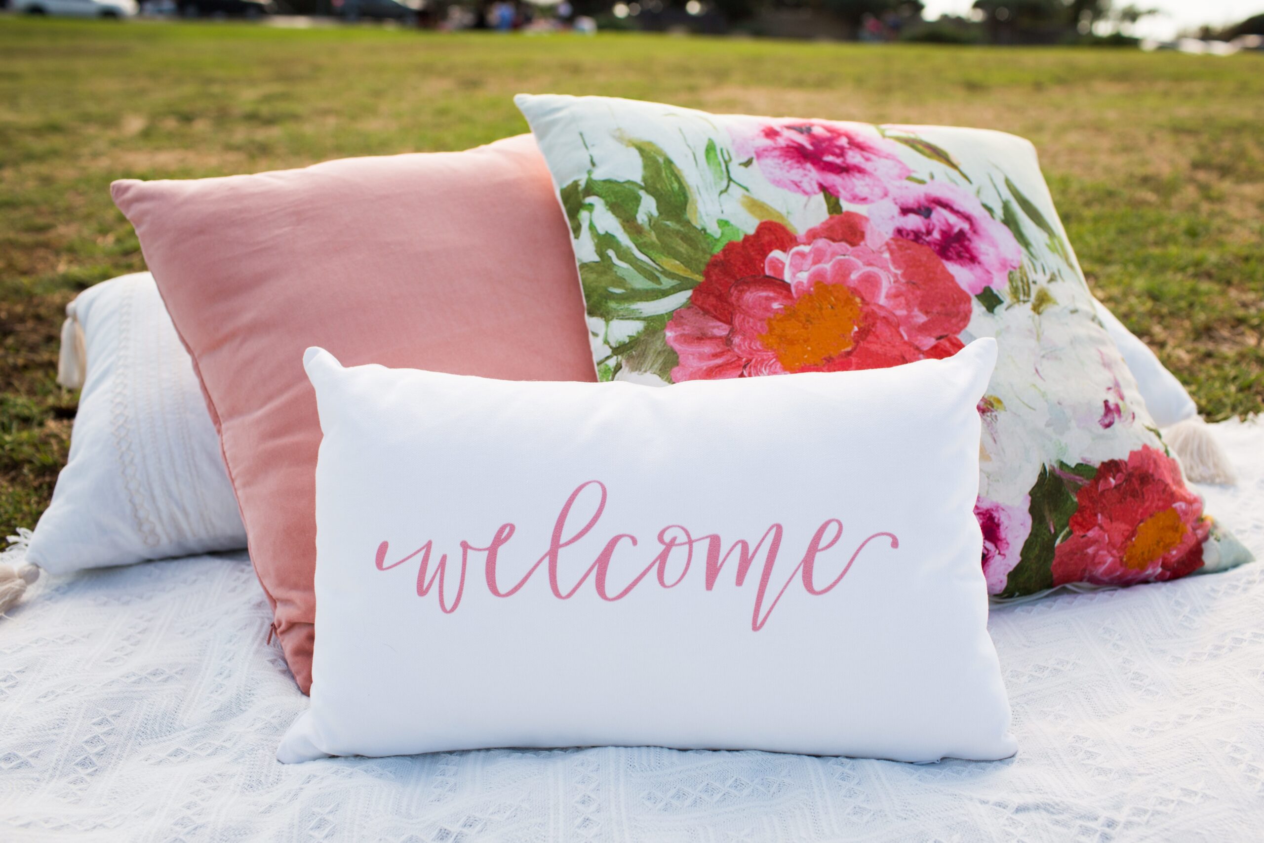 cojines personalizados en valencia - welcome