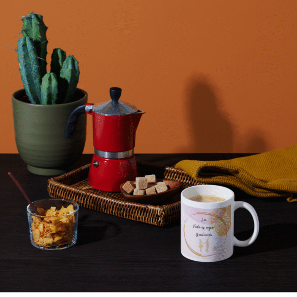 Taza Personalizada con Frase La vida Es mejor Bailando - Imagen 2