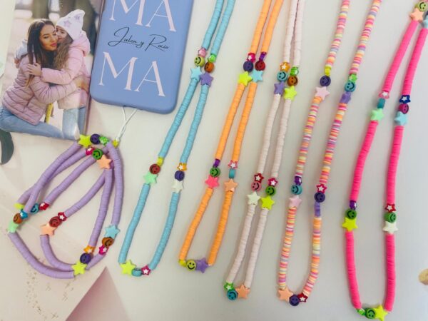 Cuerda Universal para Funda Móvil NR9540 45 cm Cuentas de Colores y Estrellas - Imagen 2