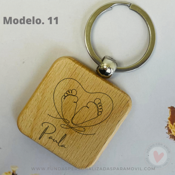 Llavero personalizado de Madera Grabado en láser - Imagen 24